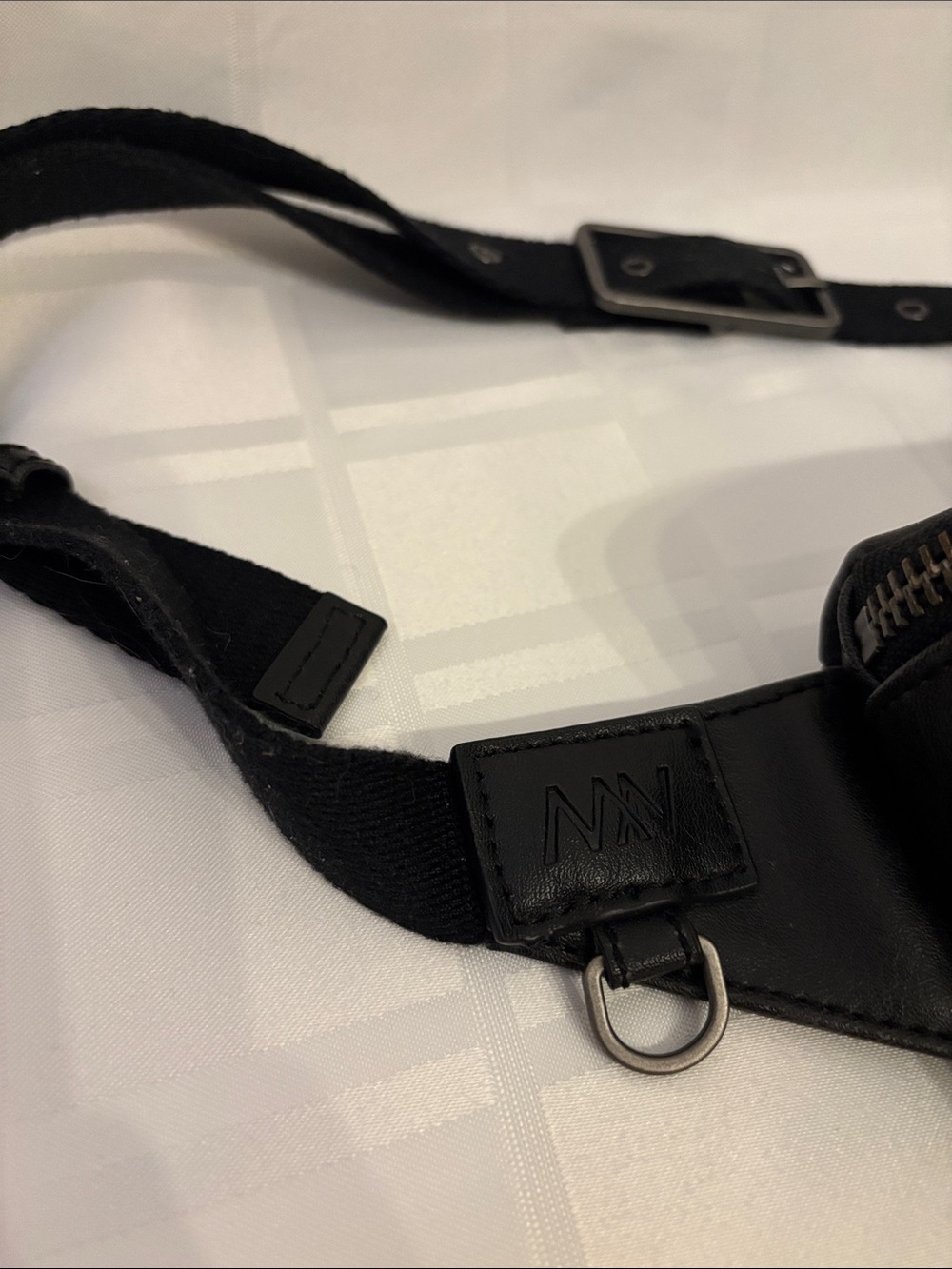 Matt & Nat Black Vegan Leather Belt Bag Crossbody Fanny Pack - Picture 3 of 9